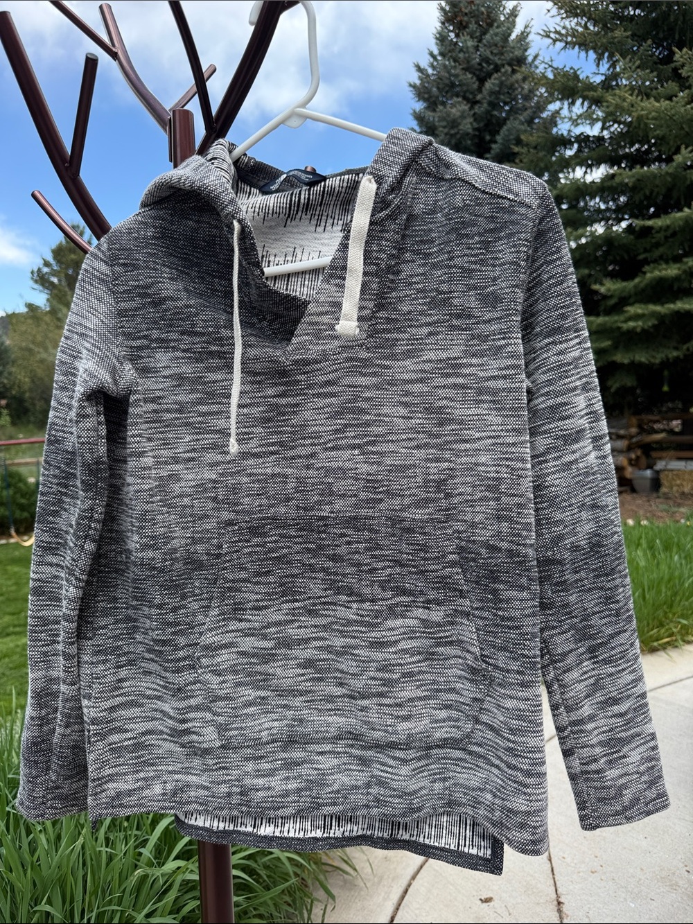 The north face knit sweatshirt